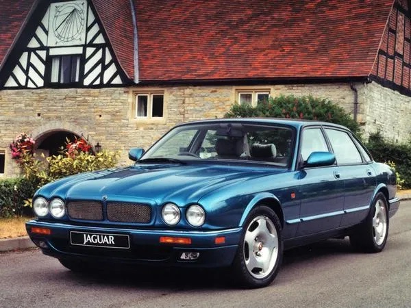 Jaguar XJ 6 X300
